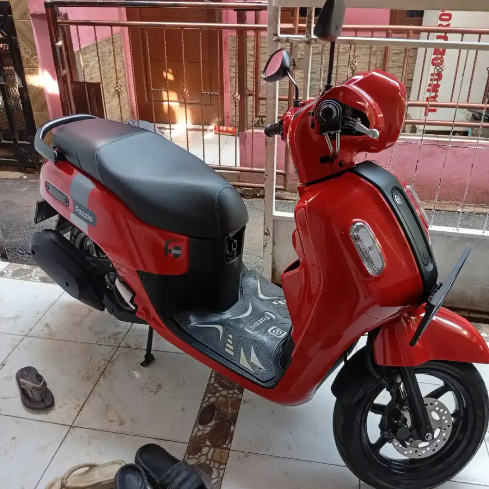 Fazzio merah membara, pajak panjang, surat komplit