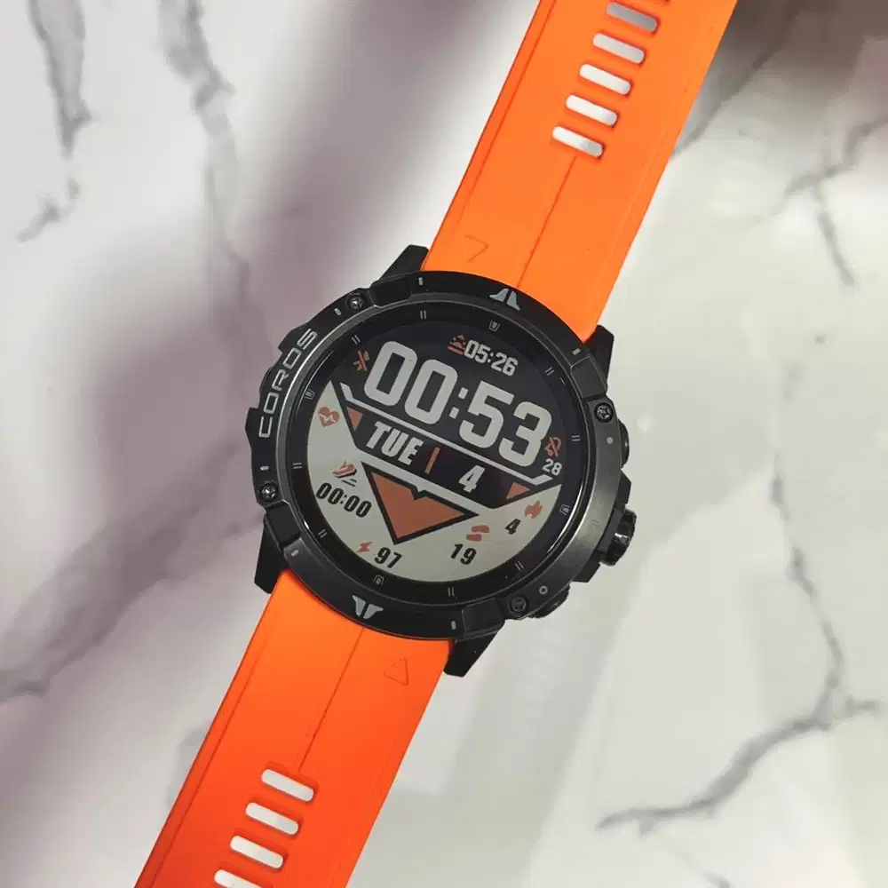 Coros Vertix 2 Sapphire Titanium bukan Garmin