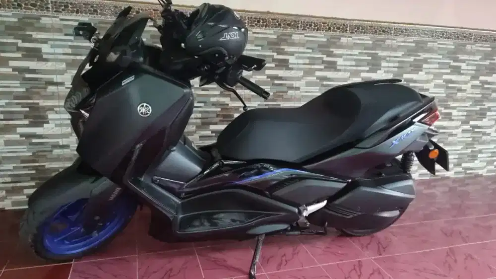 Yamaha X-Max 2025 connect GPS