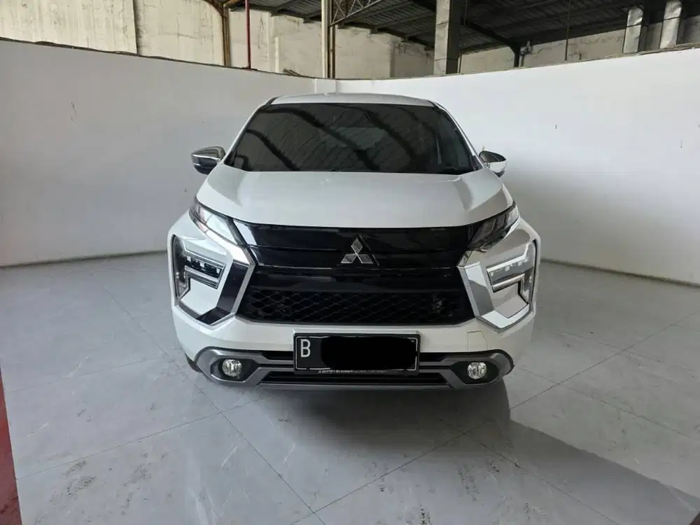 Low km 23rban Mitsubishi New Xpander Ultimate AT ( Matic ) 2022 Putih