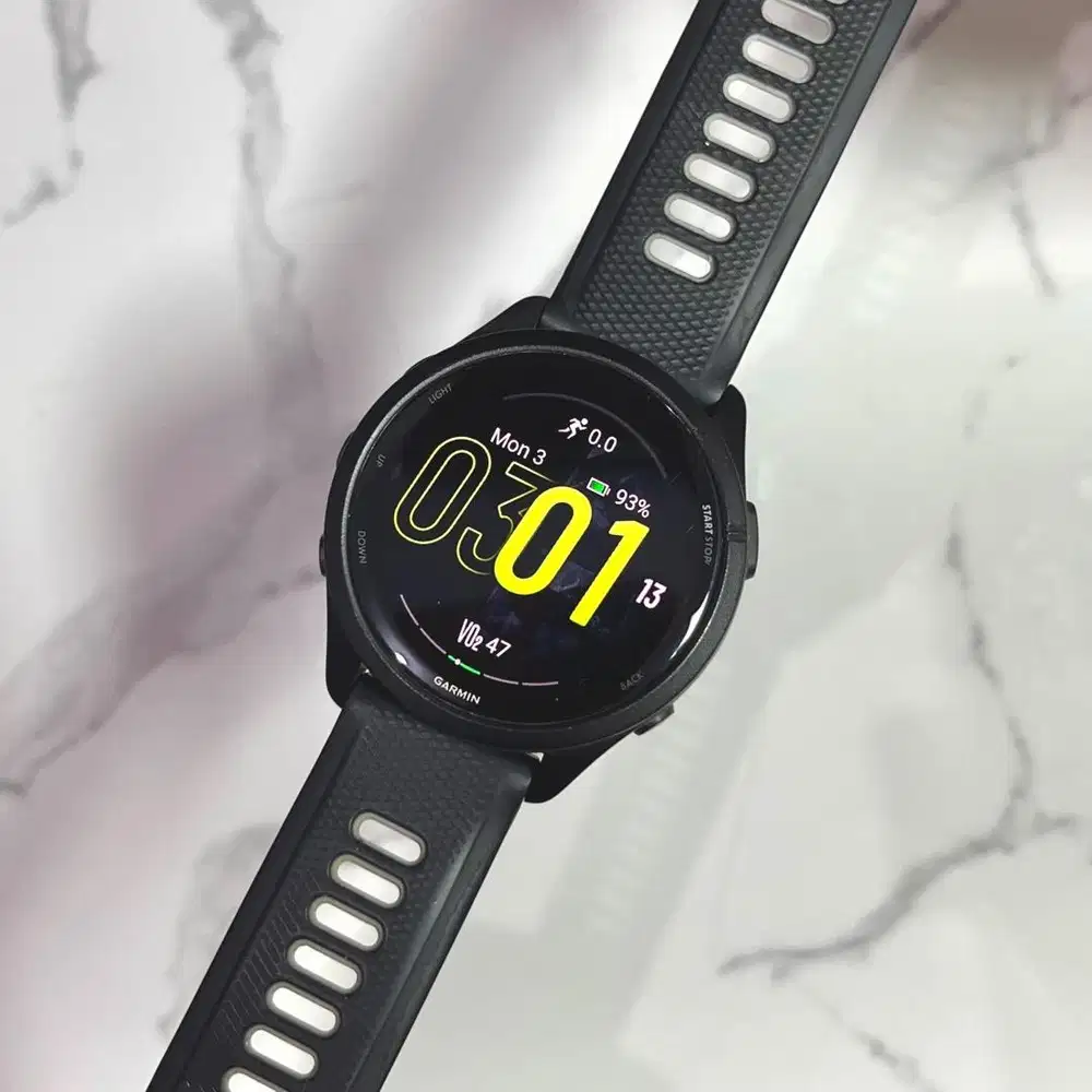 Garmin Forerunner 265 music