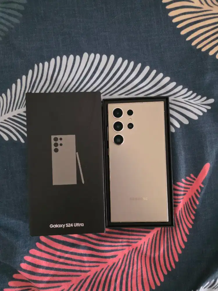 Samsung S24 Ultra 12/256gb sein Juni 2026