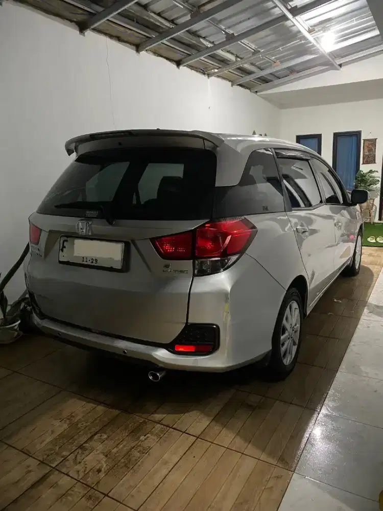 For Sale : HONDA MOBILIO 20I4 SILVER