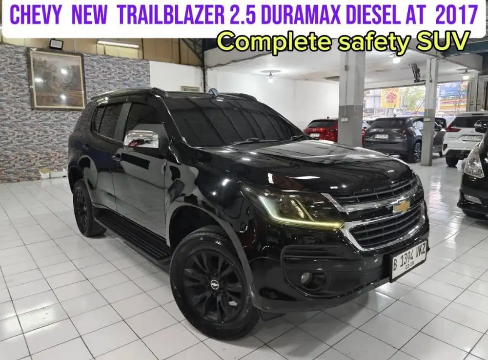Chevrolet TRAILBLAZER LTZ 2.5 Diesel AT 2017 Hitam