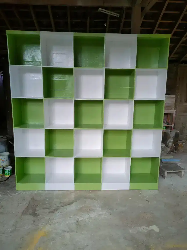 Rak toko multifungsi