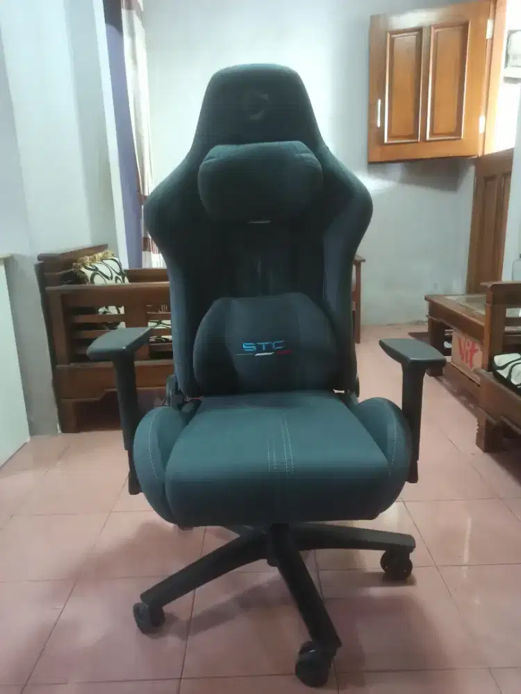 Kursi Gaming Onex STC Snug Graphite