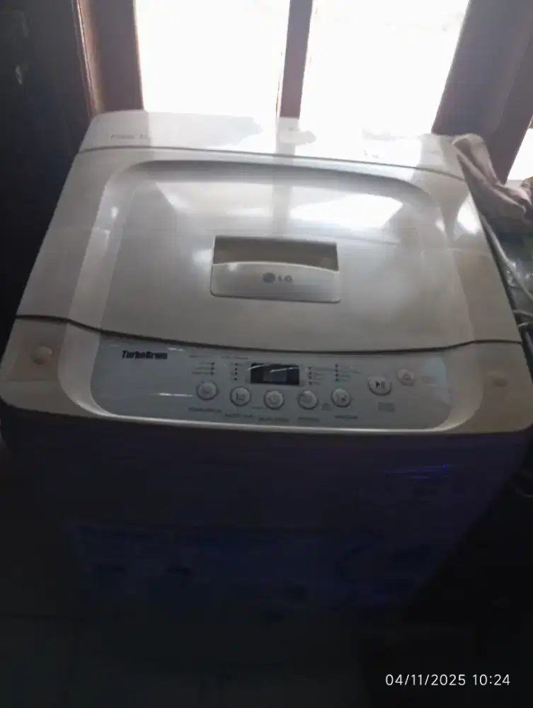 Mesin cuci 1 tabung otomatis 8kg