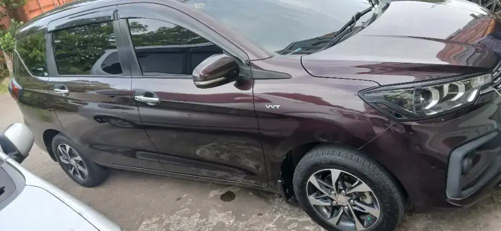 Jual mobil suzuki ertiga