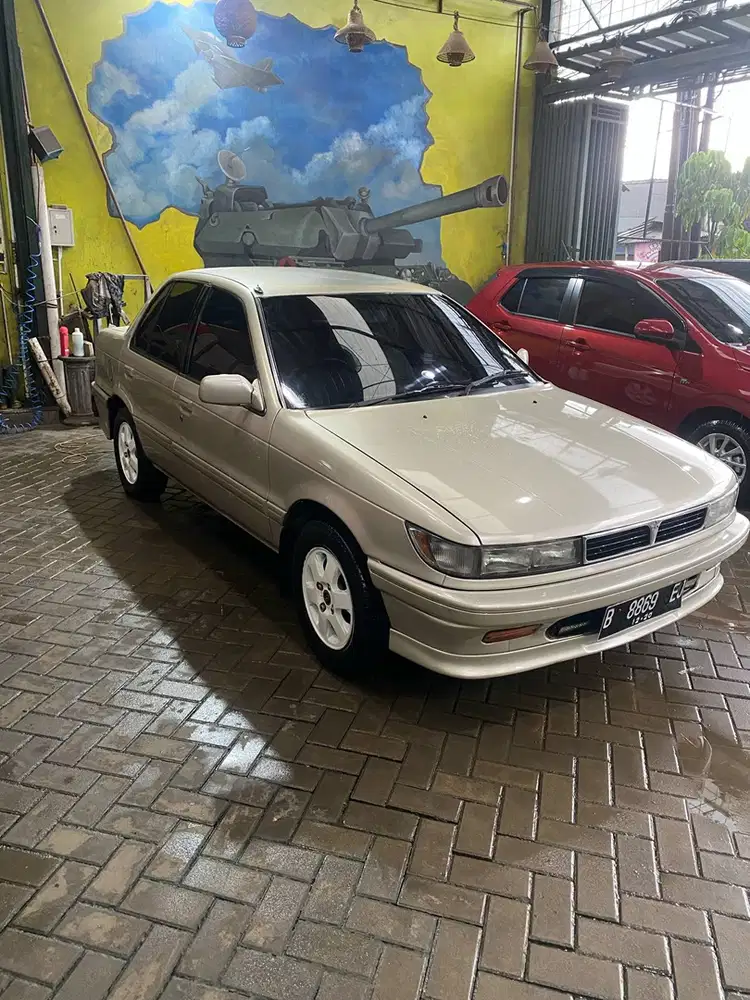 Mitsubishi Lancer 1993 matic