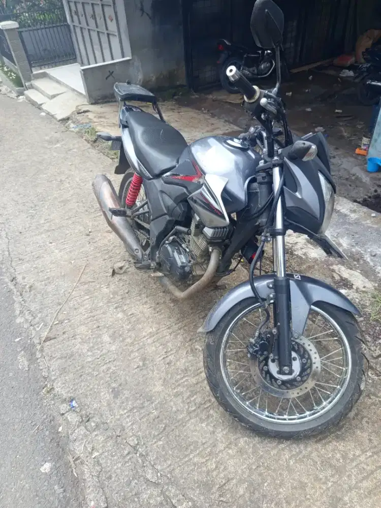 Honda verza 2013,isi plat D siap pakai,atas nama peribadi