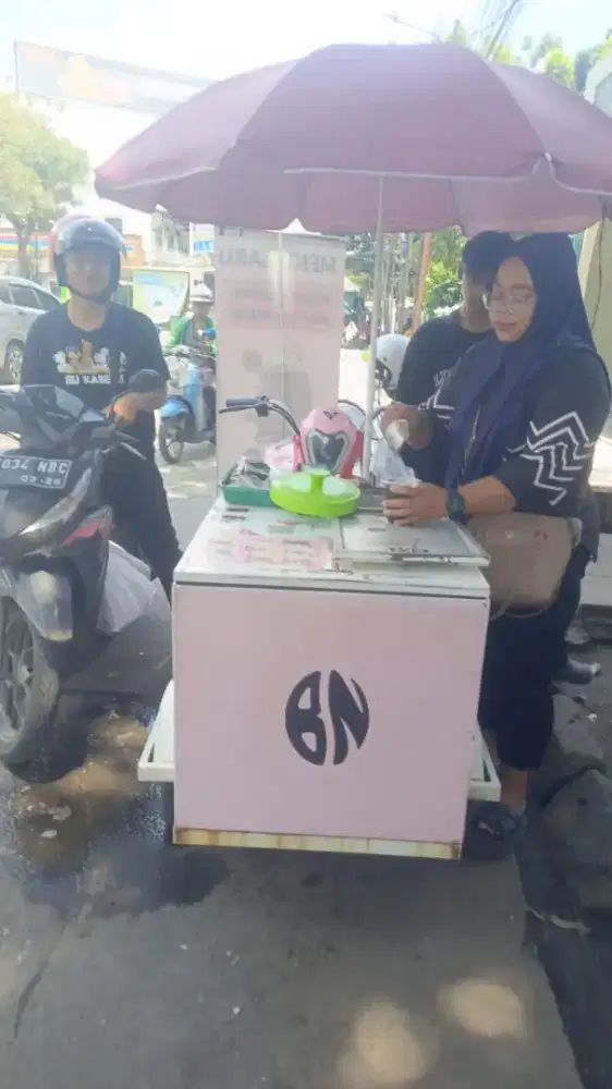 DICARI BARISTA / DRIVER KOPI KELILING
LANGSUNG KERJA