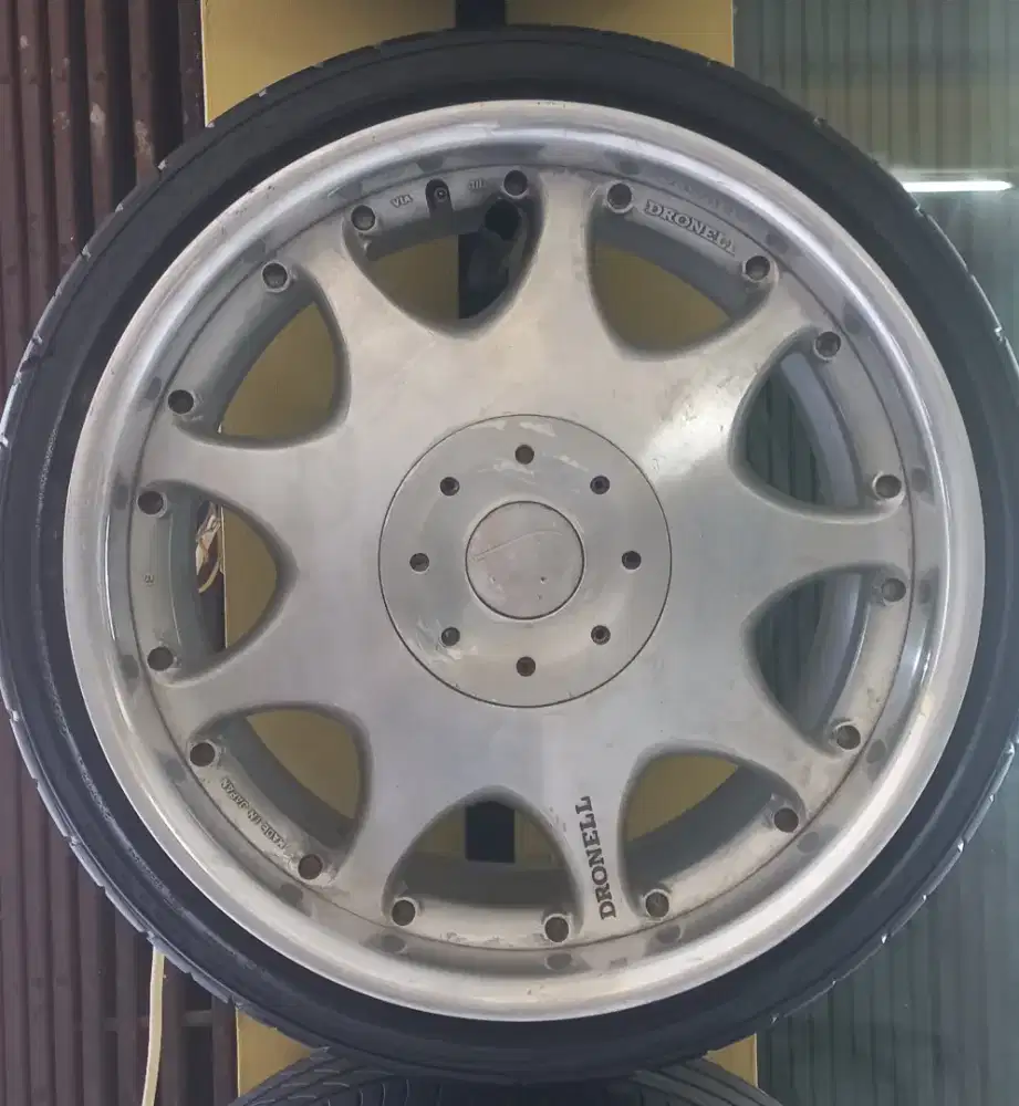 Velg Dronell D9 original