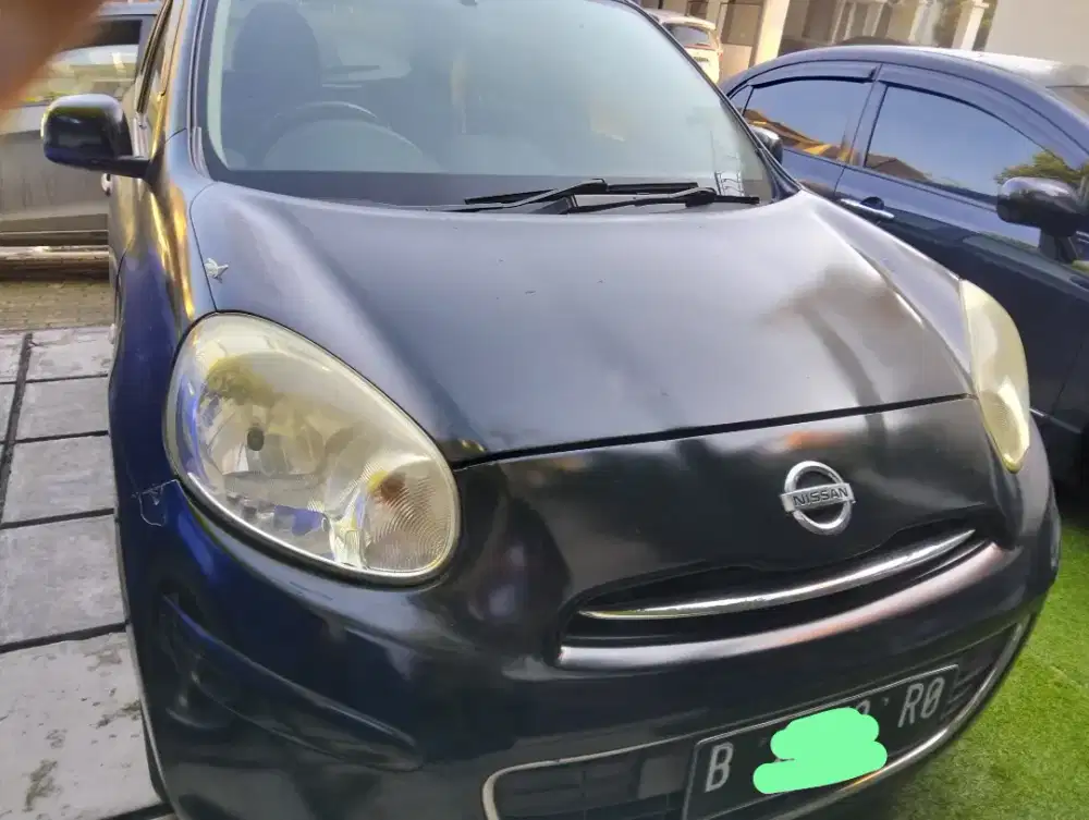 Nissan March AT 2011