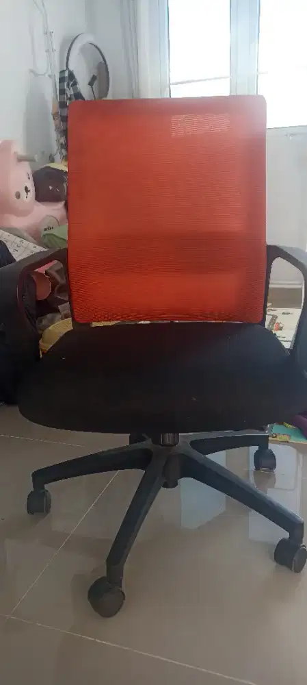 Kursi Kantor Informa G Sora