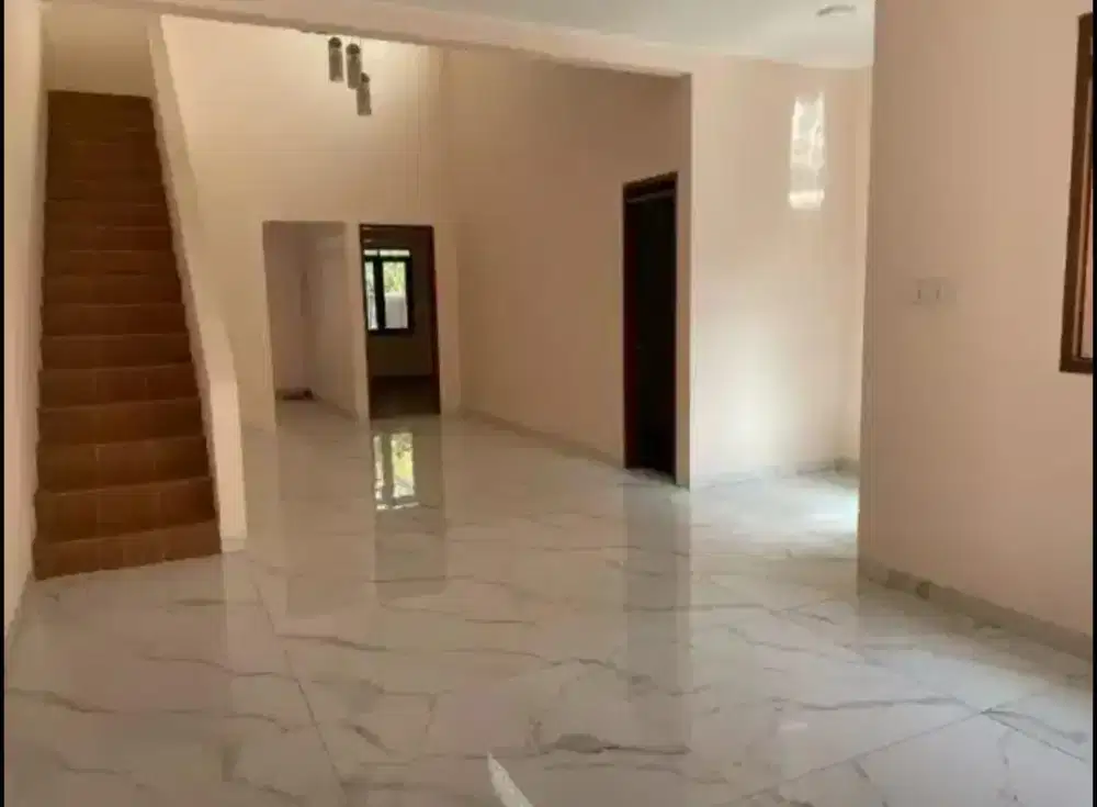 DIJUAL MURAH RUMAH BARU TAMAN HOLIS DEKAT JALAN UTAMA COR BETON