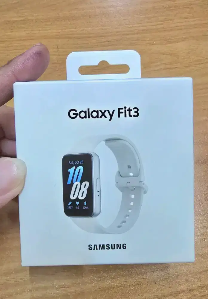Samsung Galaxy fit 3 (Silver)