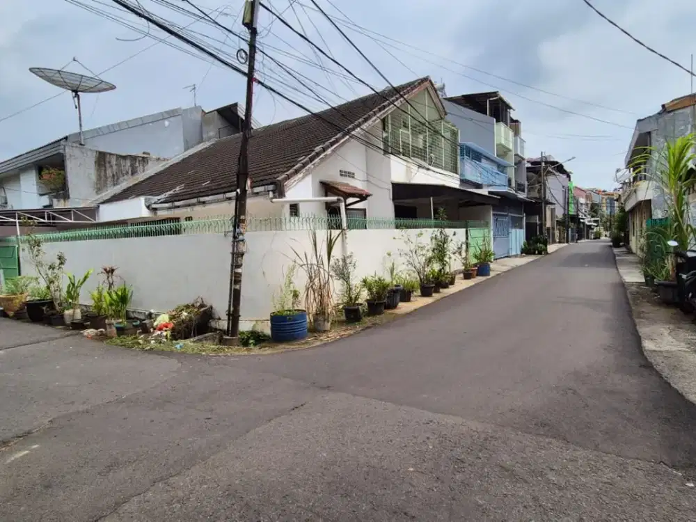 Di Jual Lelang Rumah Jalan Rawa Kepa Tomang, Grogol Petamburan - Kota Jakarta Barat