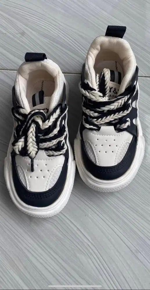 sepatu anak uk 27 insole 17cm