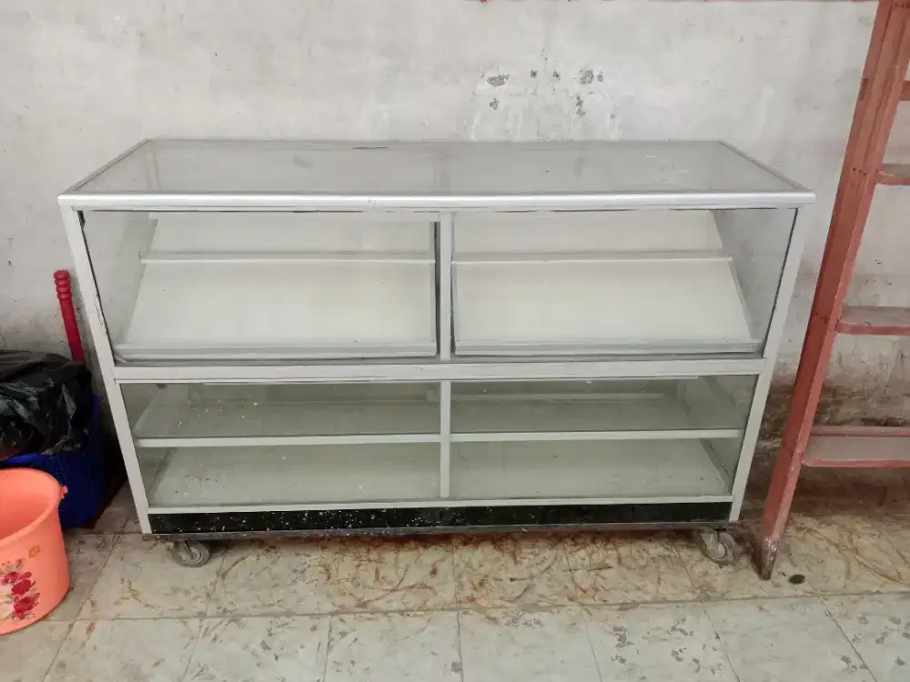 Etalase josss murah dan no minus