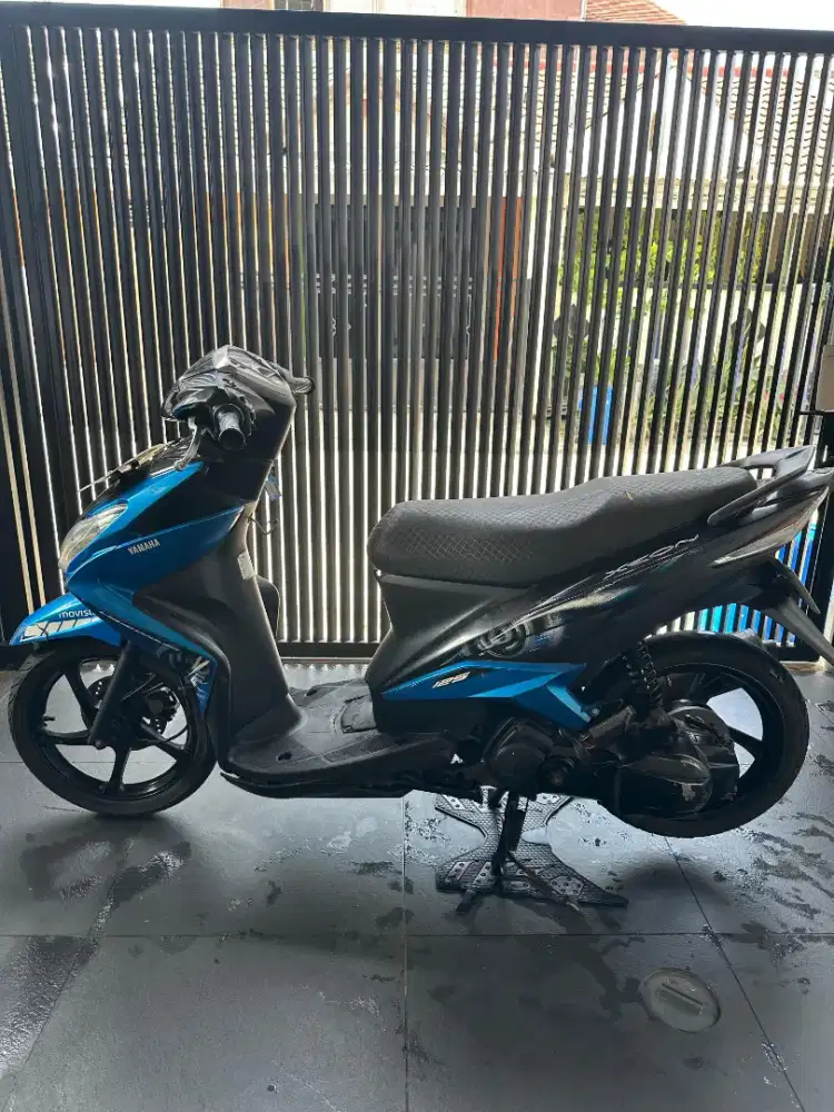 Yamaha Xeon 2012 surat lengkap