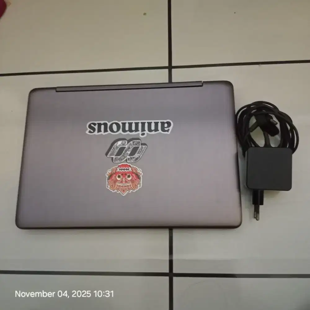 Laptop asus apa adanya