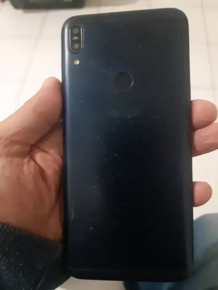 Jual asus znepone max pro m1