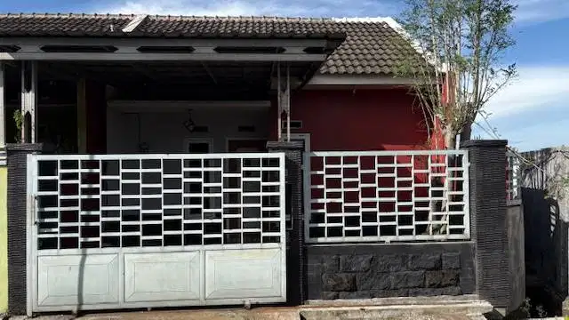 Rumah 36/80 SHM Pungging Mojokerto