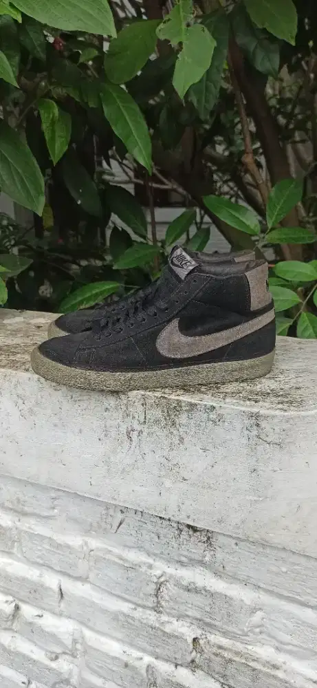 Sepatu nike blazer size 42