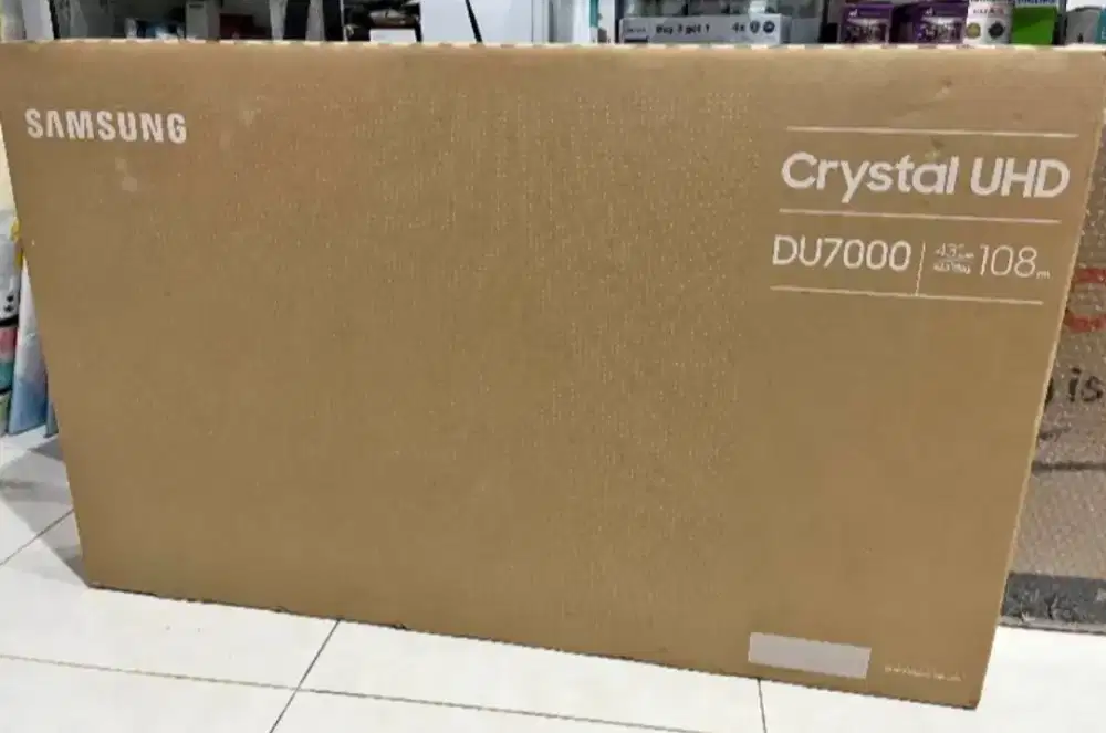 Samsung Smart TV 43 inch UHD DU7000 Cashback 1.8jt