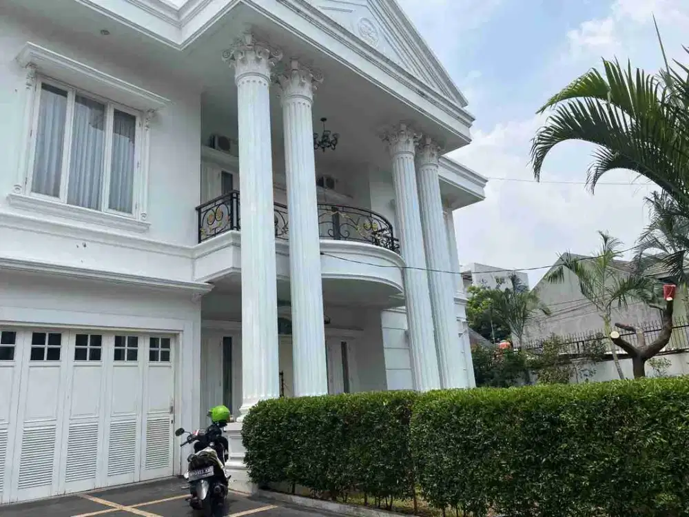 DIJUAL CEPAT RUMAH SHM LUAS 680M 5 KAMAR TEBET TIMUR JAKARTA SELATAN