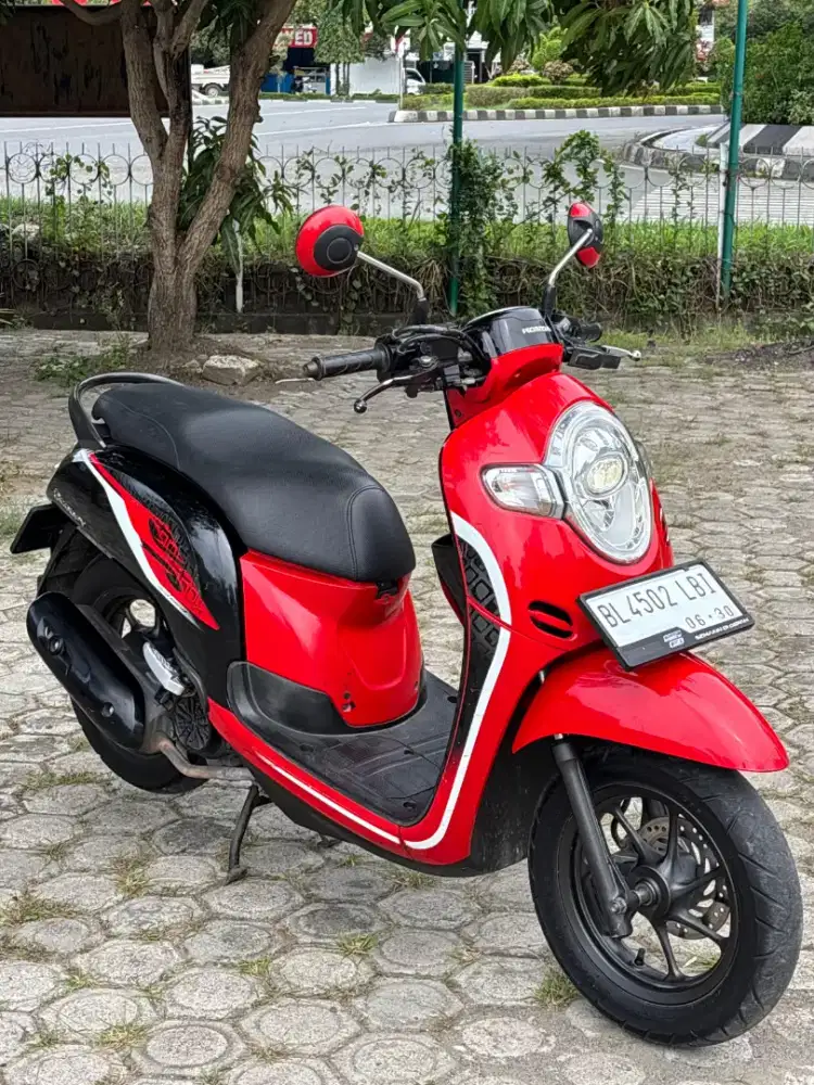 honda Scoopy 2020