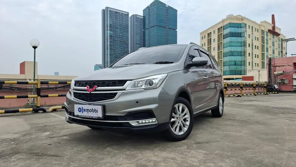 Pajak Panjang - Wuling Cortez 1.5S T Lux+ Bensin-AT 2021