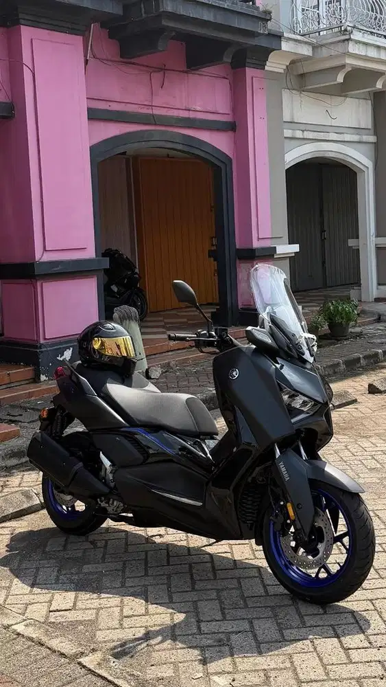 over kredit motor yamaha xmax 2025