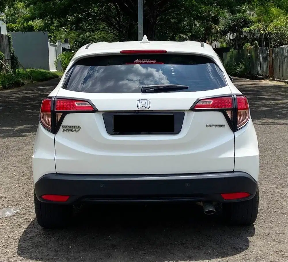 HR-V 1.5 E AT 2017 TDP 10 JT Kredit Cash Dibantu BERGARANSI