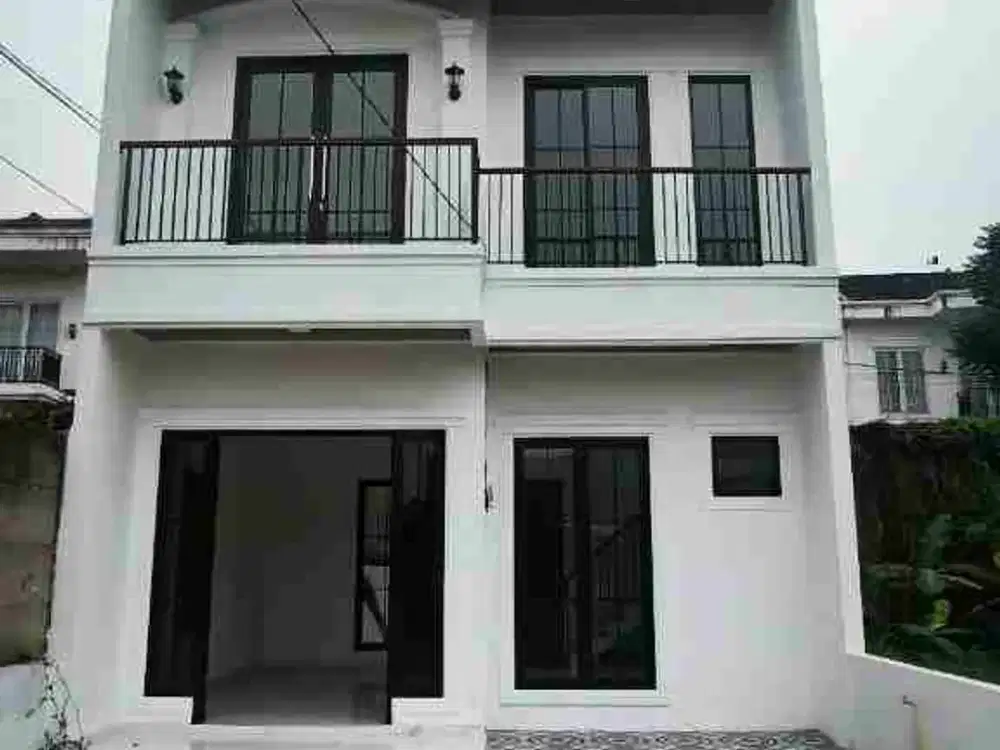 Rumah Modern Klasik Lokasi Premium Dekat Stasiun Cilebut Bogor