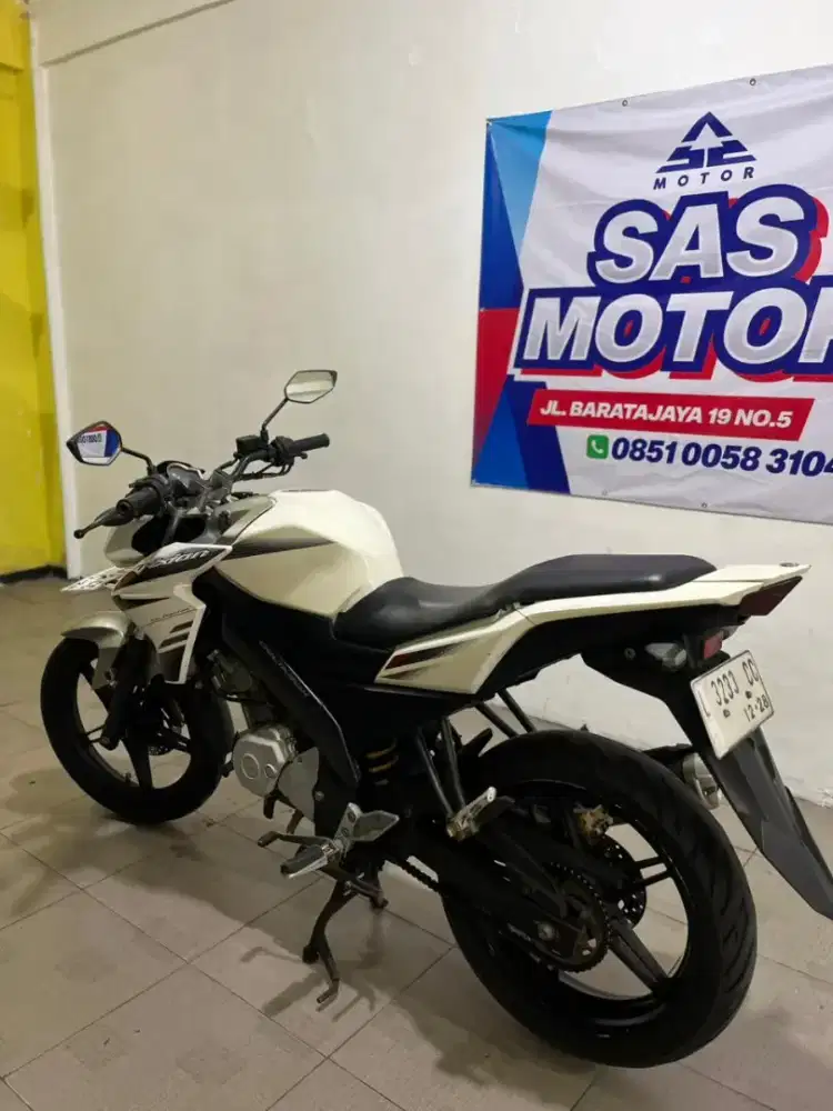 YAMAHA VIXION 2014 SAS MOTOR JL. BARATAJAYA 19 NO 5