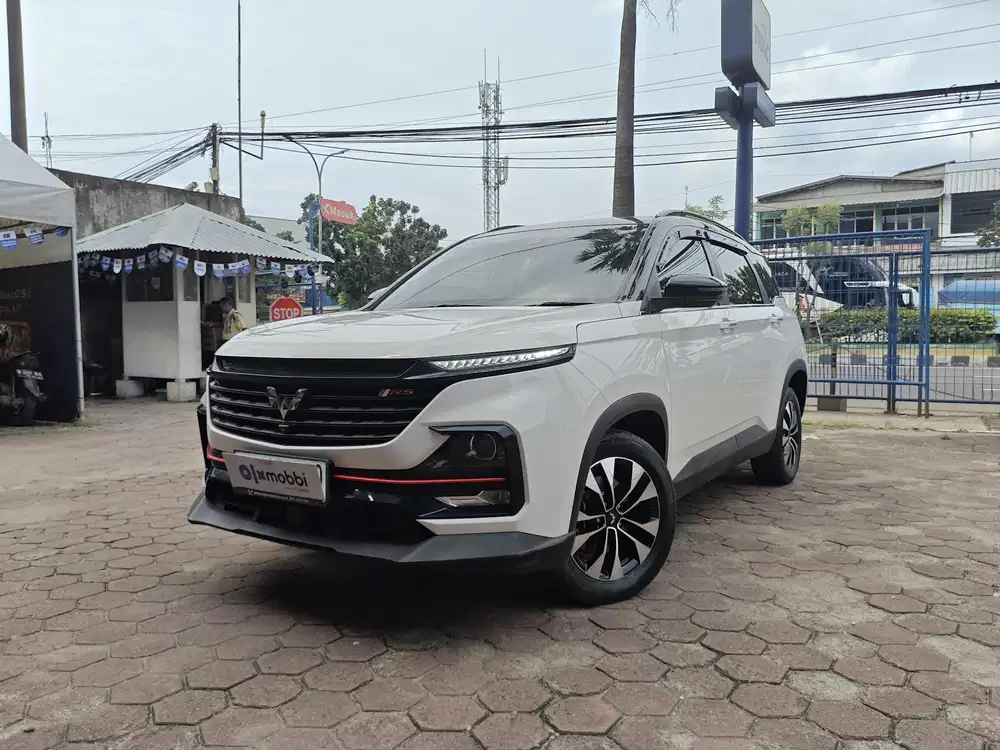 Pajak Panjang - Wuling Almaz RS 1.5 T Pro Bensin-AT 2021