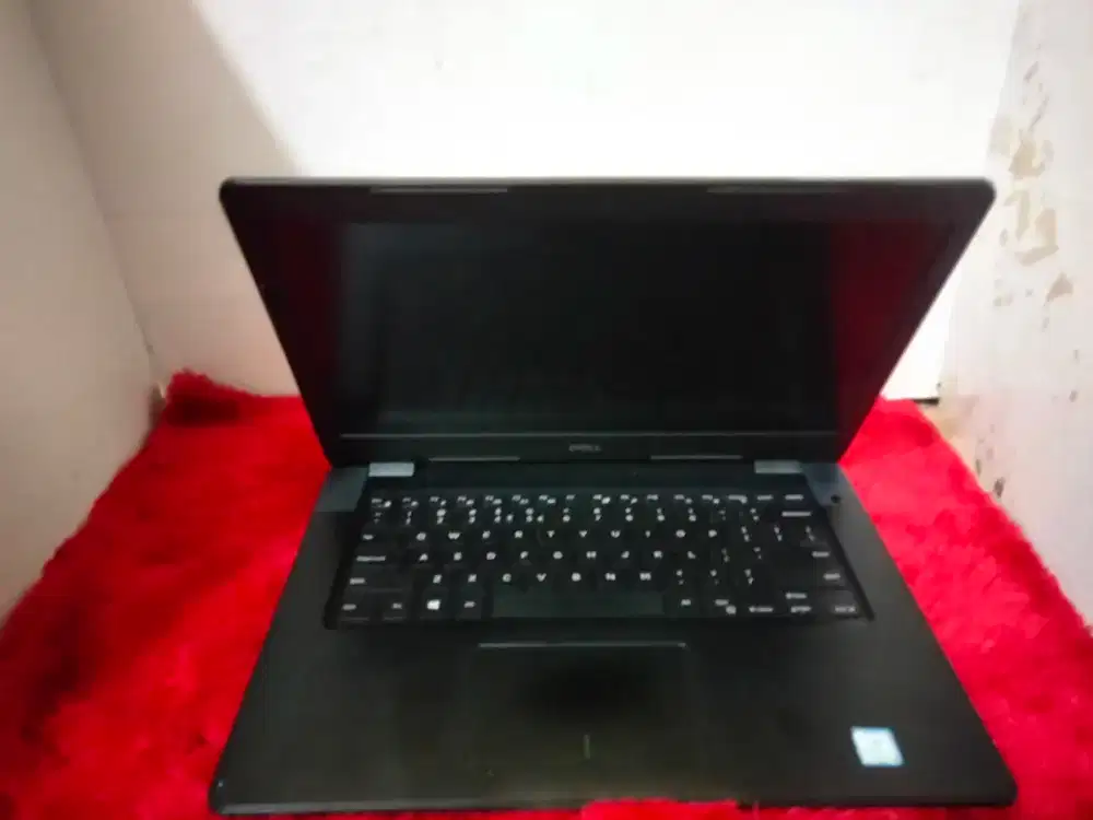 Dell Vostro 3490/core i5-10210u/RAM 8GB/SSD 512gb/VGA Radeon 610