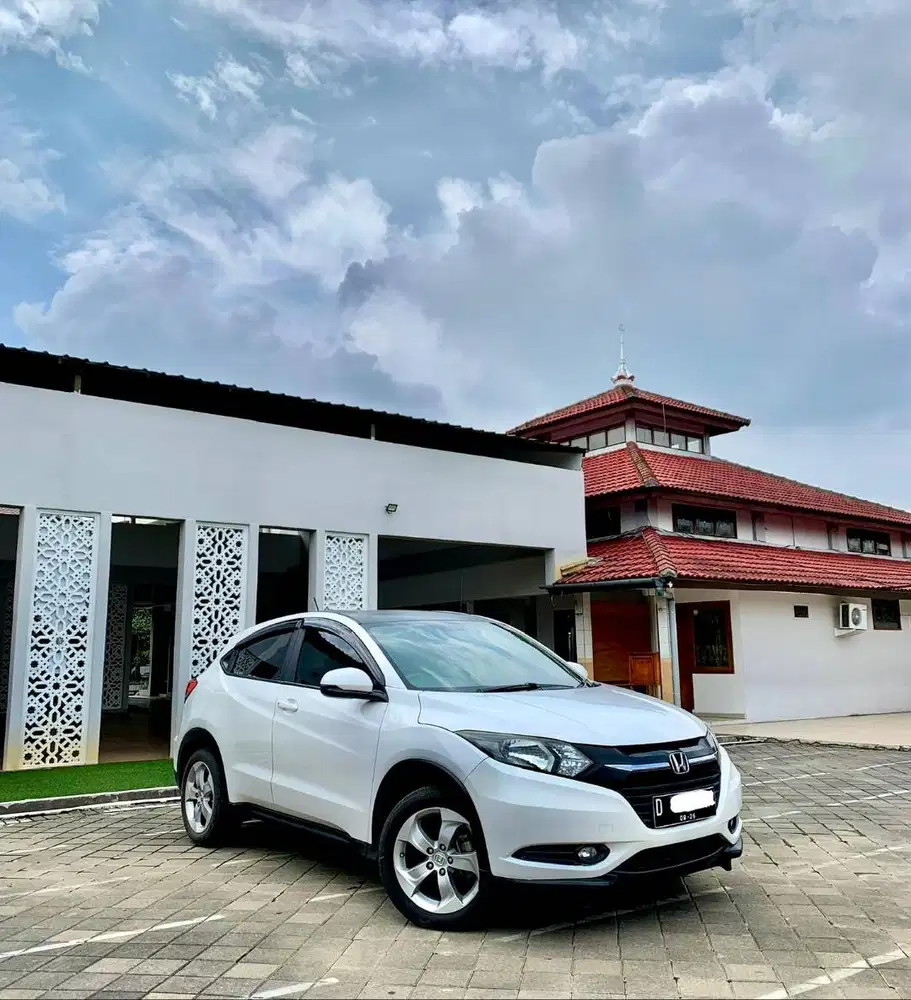 KM82RB- Honda HRV 1.5 S MT 2016 Manual Putih 2017/2018 NO PR