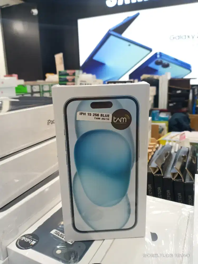 I PHONE 15, 256 GB RESMI, KREDIT BUNGA 0%.