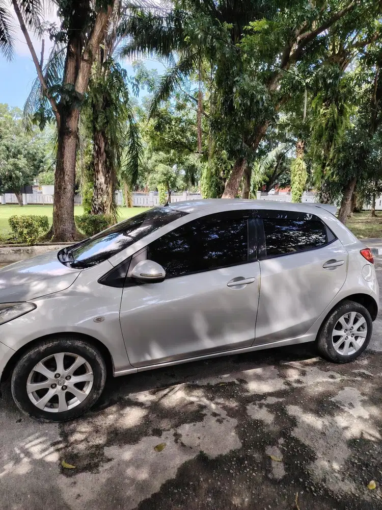 Mazda 2 2011 Bensin