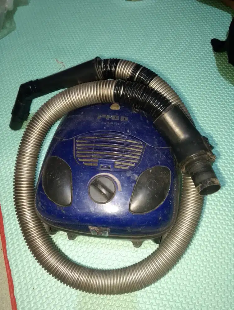 Vacum Cleaner merk Sharp