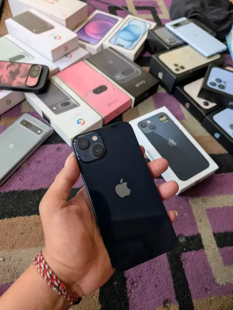 iPhone 13 128Gb iBox Garansi On Juli 2026