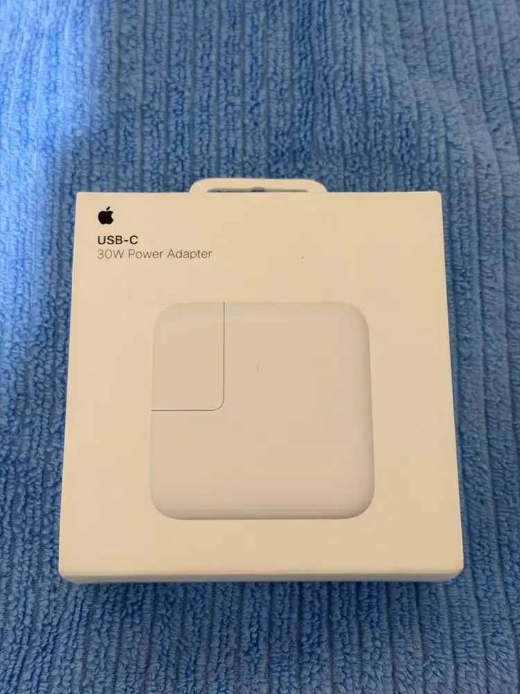 Apple Power Adapter 30 watt - Barang iBox Segel