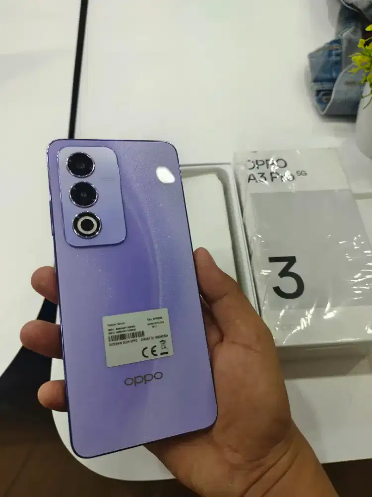 OPPO A3PRO 5G 8/256GB FULLSET MULUS