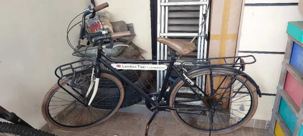 Di Jual Aja Sepeda Klasic Taxi London