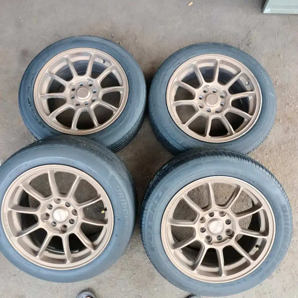 Velg rays ze40 ring 15 pcd 4x100/114,3 ban 185/55 R15 4pcs