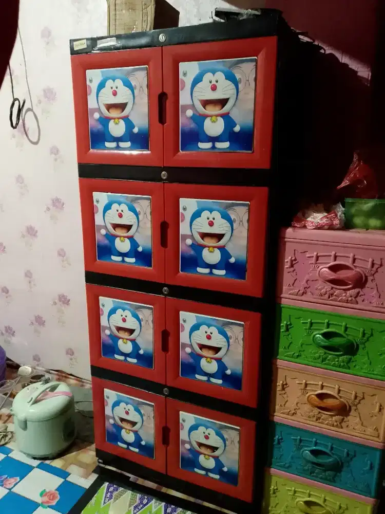 DI JUAL LEMARO BOX 4 SUSUN