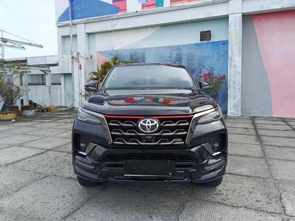 TOYOTA FORTUNER 2.4 VRZ TRD AT 2021 (TDP 36JT)