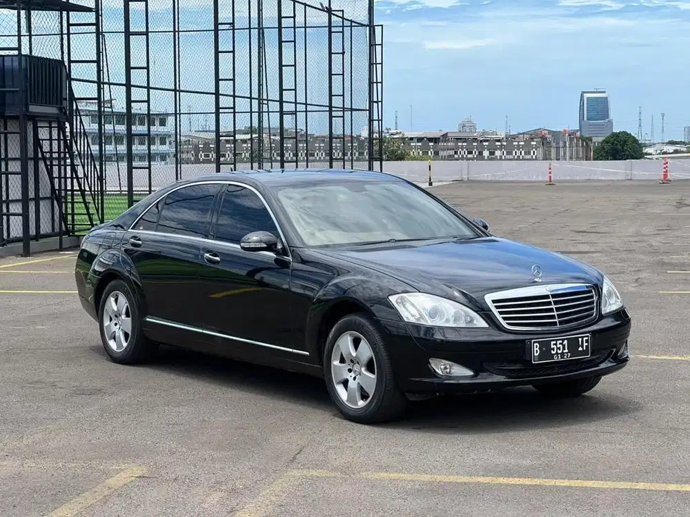 Mercedes bens w221 s350l low km 50 ribuan full original